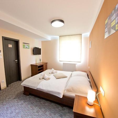 Restauracia Gol Hotel Oravske Vesele ภายนอก รูปภาพ