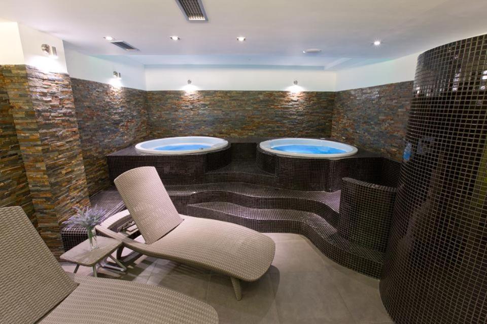 Restauracia Gol Hotel Oravske Vesele ภายนอก รูปภาพ